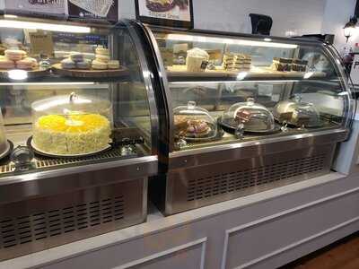 Snow & Moon Dessert Cafe