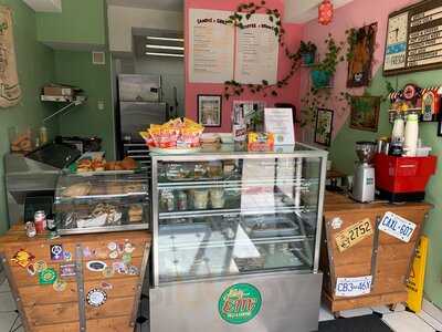 Aunty Ems Deli & Coffee