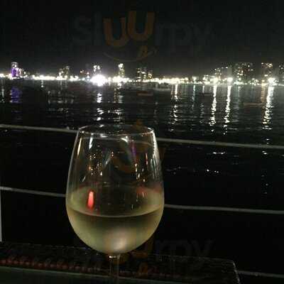 Centro De Eventos "el Sombrero"