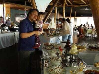 Centro De Eventos "el Sombrero"