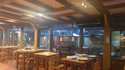 Bovinos Carnes Y Vinos