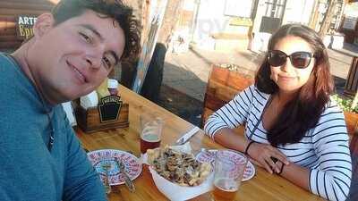 Tiki Burger Resto Bar