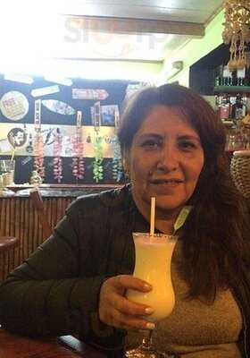 Tiki Burger Resto Bar