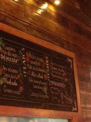 Santo Pecado Restobar