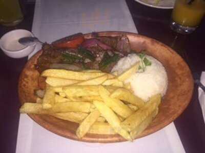 Restaurant "el Puente De Los Suspiros"