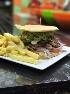 El 1 Uno Sandwich Resto Bar