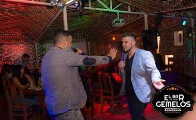 El Bar De Los Gemelos