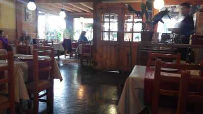 Parrilla Chilena Cuatro Ríos