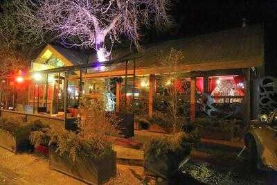 La Vieja Escuela Culto Bar