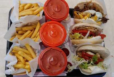 Juan Maestro Mall Puerta Del Mar