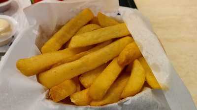 Juan Maestro Mall Puerta Del Mar