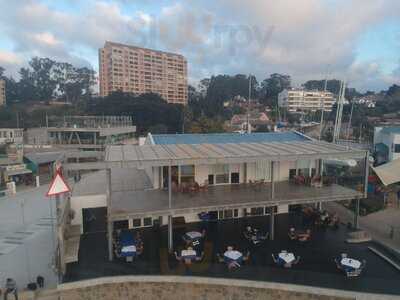 Restaurant Club De Yates