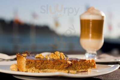 Restaurant Club De Yates