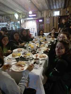 Krater Pub Restaurant