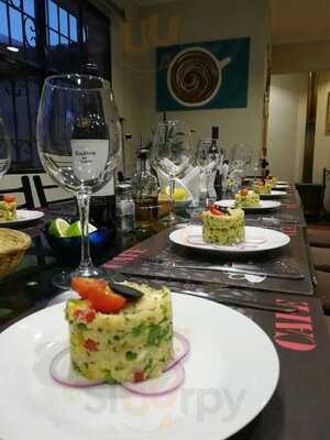 El Cafe De La Esquina