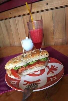 Nuevo Agora Cafe Bar