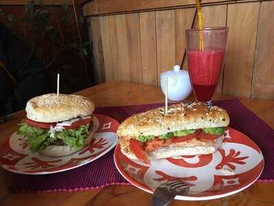 Nuevo Agora Cafe Bar