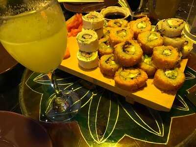 Dejavu Sushi & Lounge