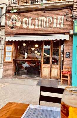 Olimpia Fuente De Soda & Pizzería