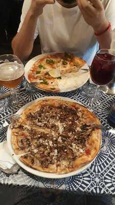 Olimpia Fuente De Soda & Pizzería