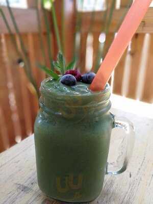 O Smoothiebar & Market