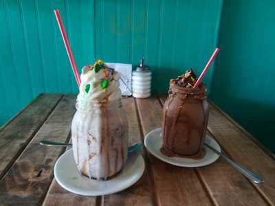 Kingdom Milkshakes&coffee