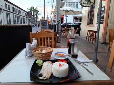 Restobar Ají Colorado