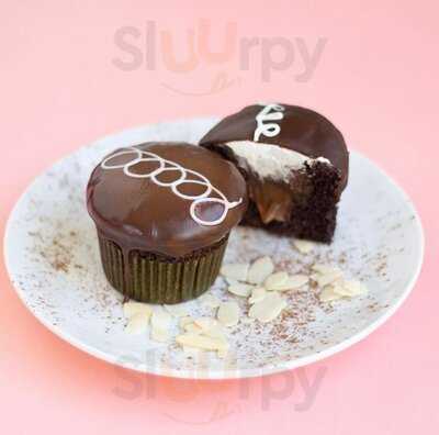 Pastelería Y Cafetería Dolce Flor Gourmet