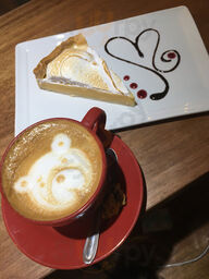 Cafeteria De Especialidad La Plaza