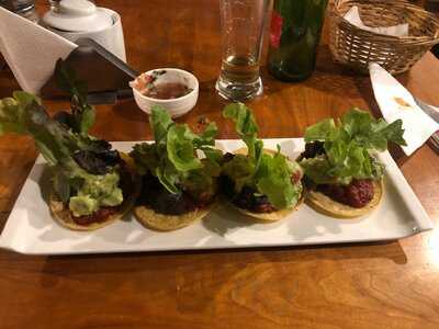 El Árbol Restaurant