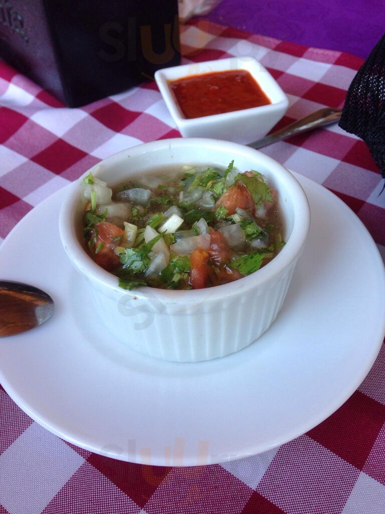 Los Hornos De Don Ginito