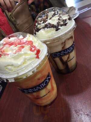 Cinnabon