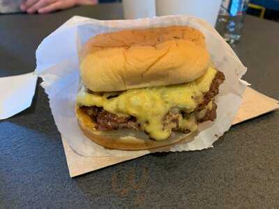 Streat Burger Isidora