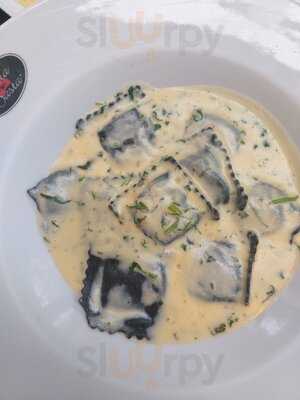 Pasta E Basta - Isidora Goyenechea