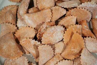 Loma - Café & Restaurante