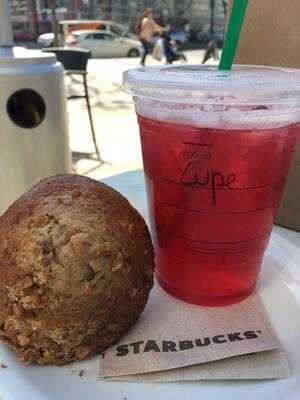 Starbucks Parque Arauco