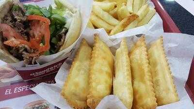 Juan Maestro Hérfanos