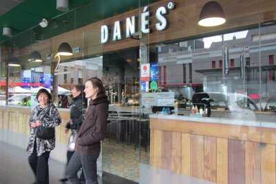 Danés, Bar & Restaurante