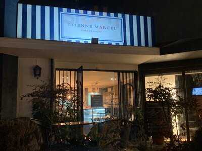 Etienne Marcel Pâtisserie Française Ñuñoa