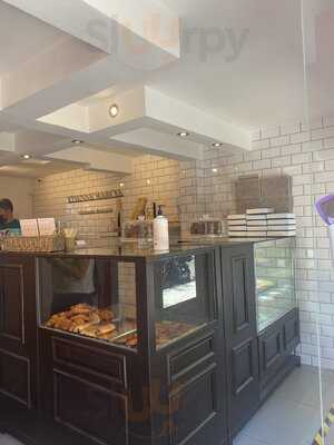 Etienne Marcel Pâtisserie Française Ñuñoa