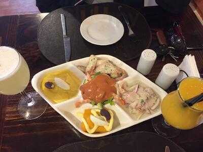 Restaurante Mar Y Tierra Peruano