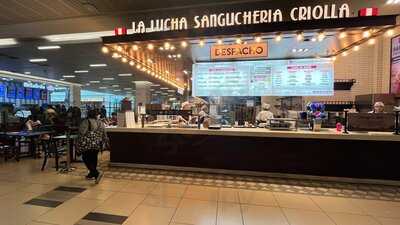 La Lucha Sanguchería Criolla