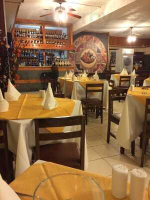 Los Sabores Del Aji Seco