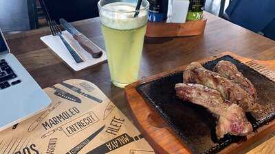Infiltrados Steakbar