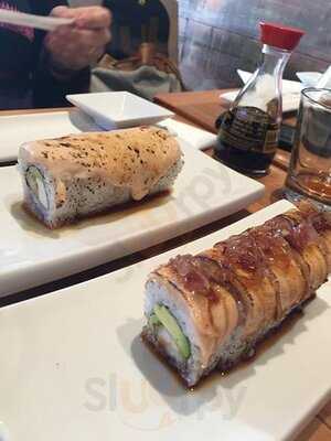 Shizun Nikkei & Sushi