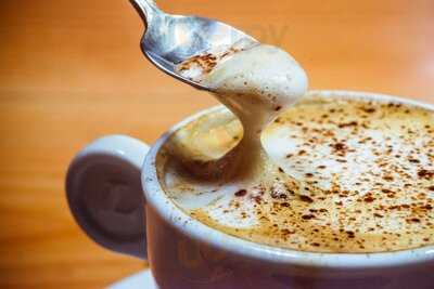 Assaggio Trattoria & Caffè