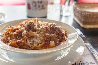 Assaggio Trattoria & Caffè