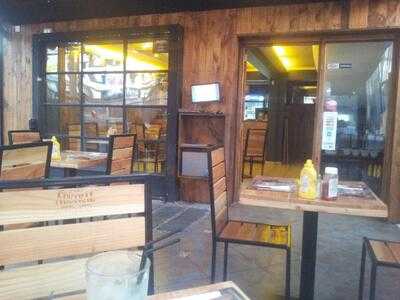 Metropol Sandwich Bar