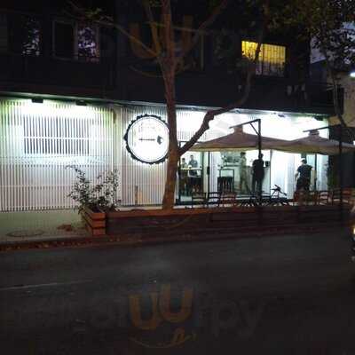 Hooks Fish And Chips