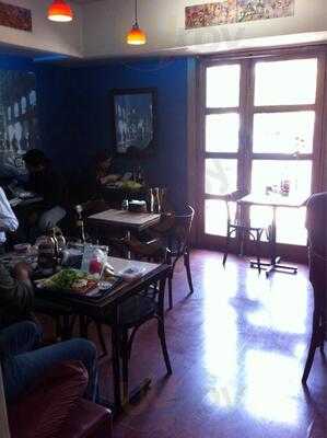 Santiago Bistro Café